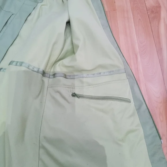 Coat - Picture 3 of 5